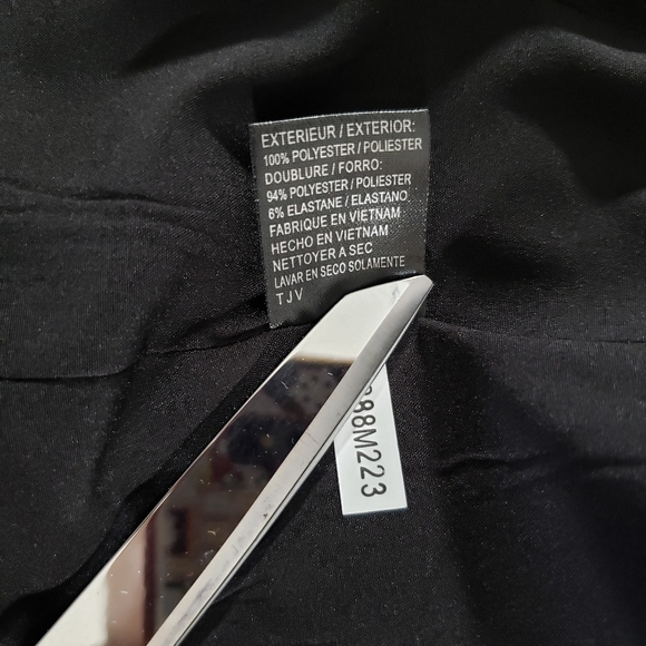 EUC Tahari by Arthur S. Levine Floral Jacquard Satin One Button Blazer Size 2 - Picture 7 of 12